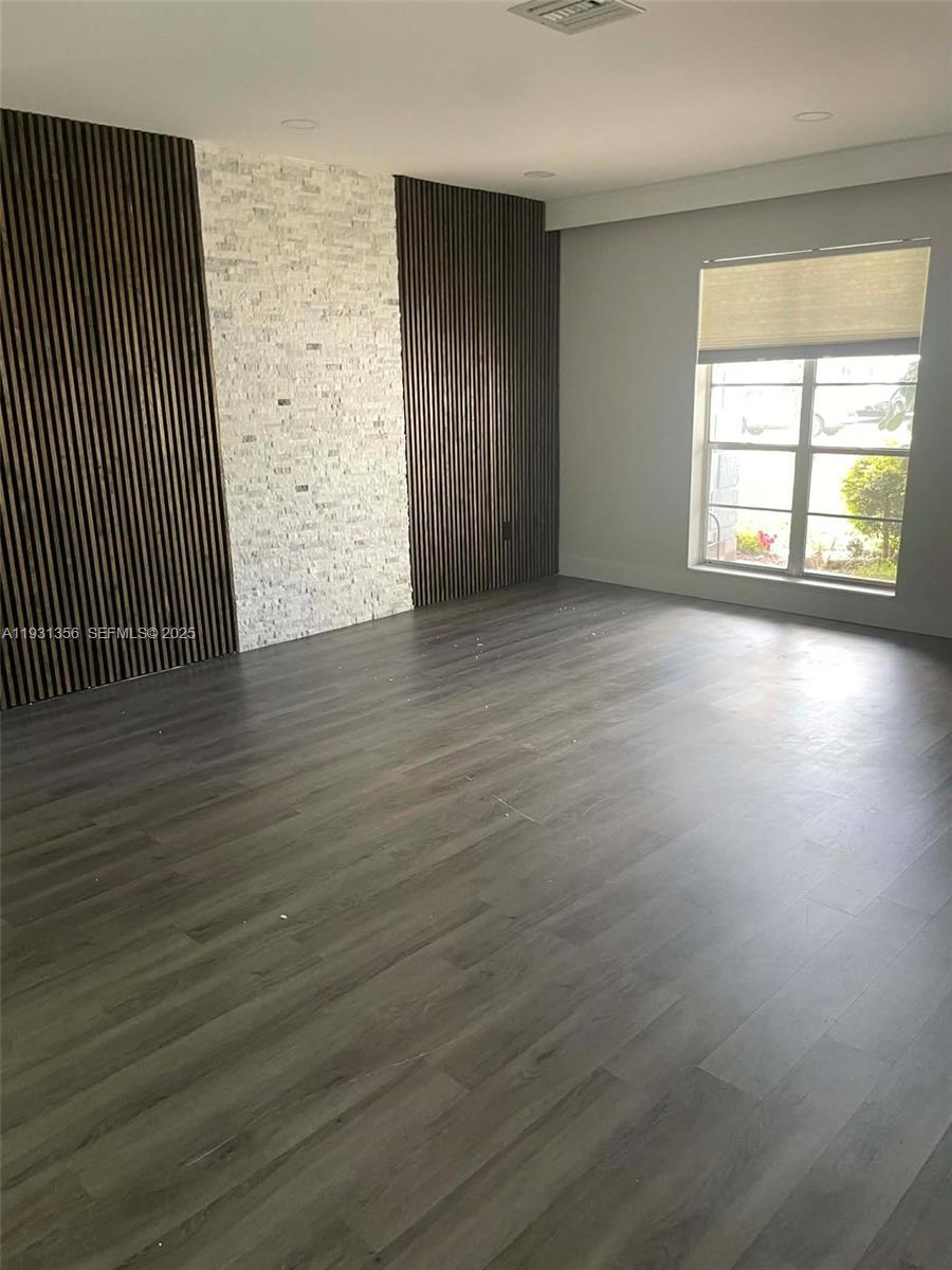 Boca Raton FL 33428 - A11931356