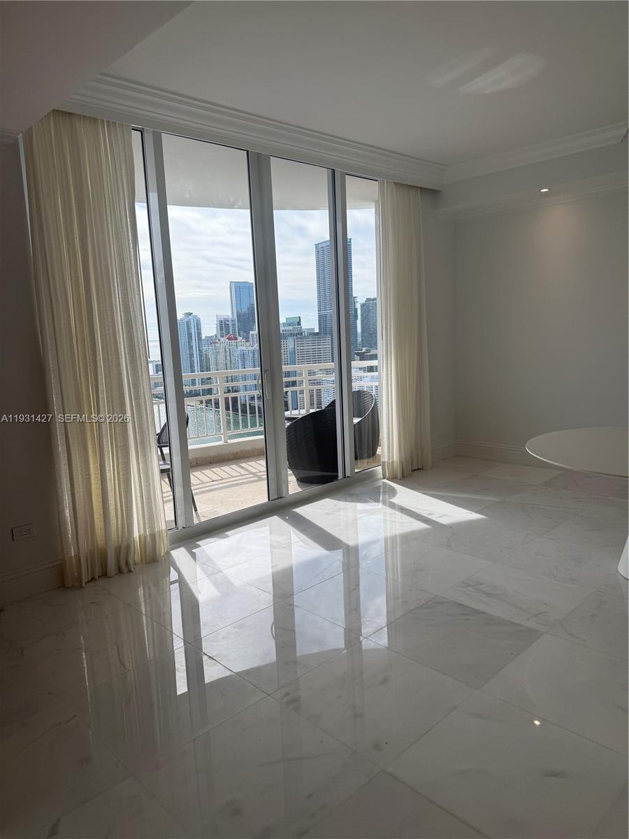 848 Brickell Key Dr #PH4003, Miami FL 33131