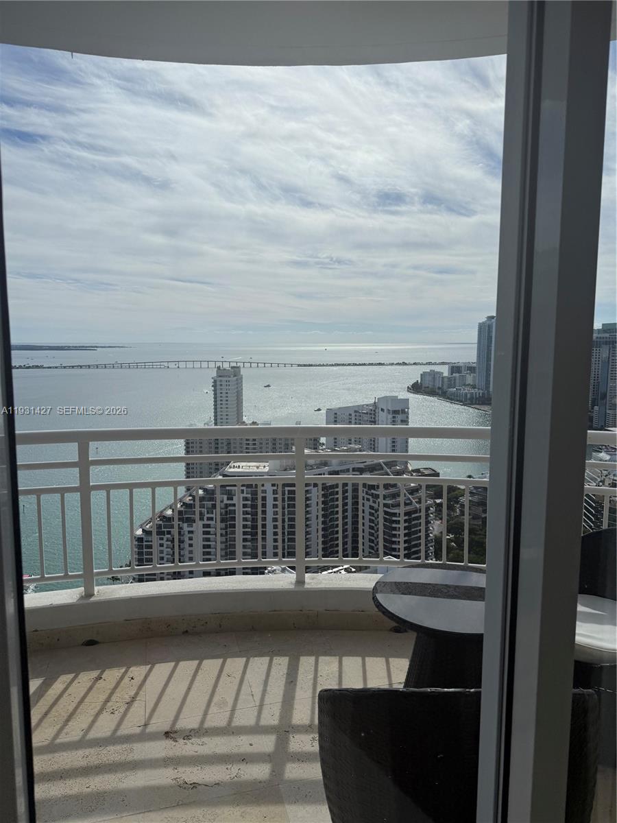 848 Brickell Key Dr #PH4003, Miami FL 33131