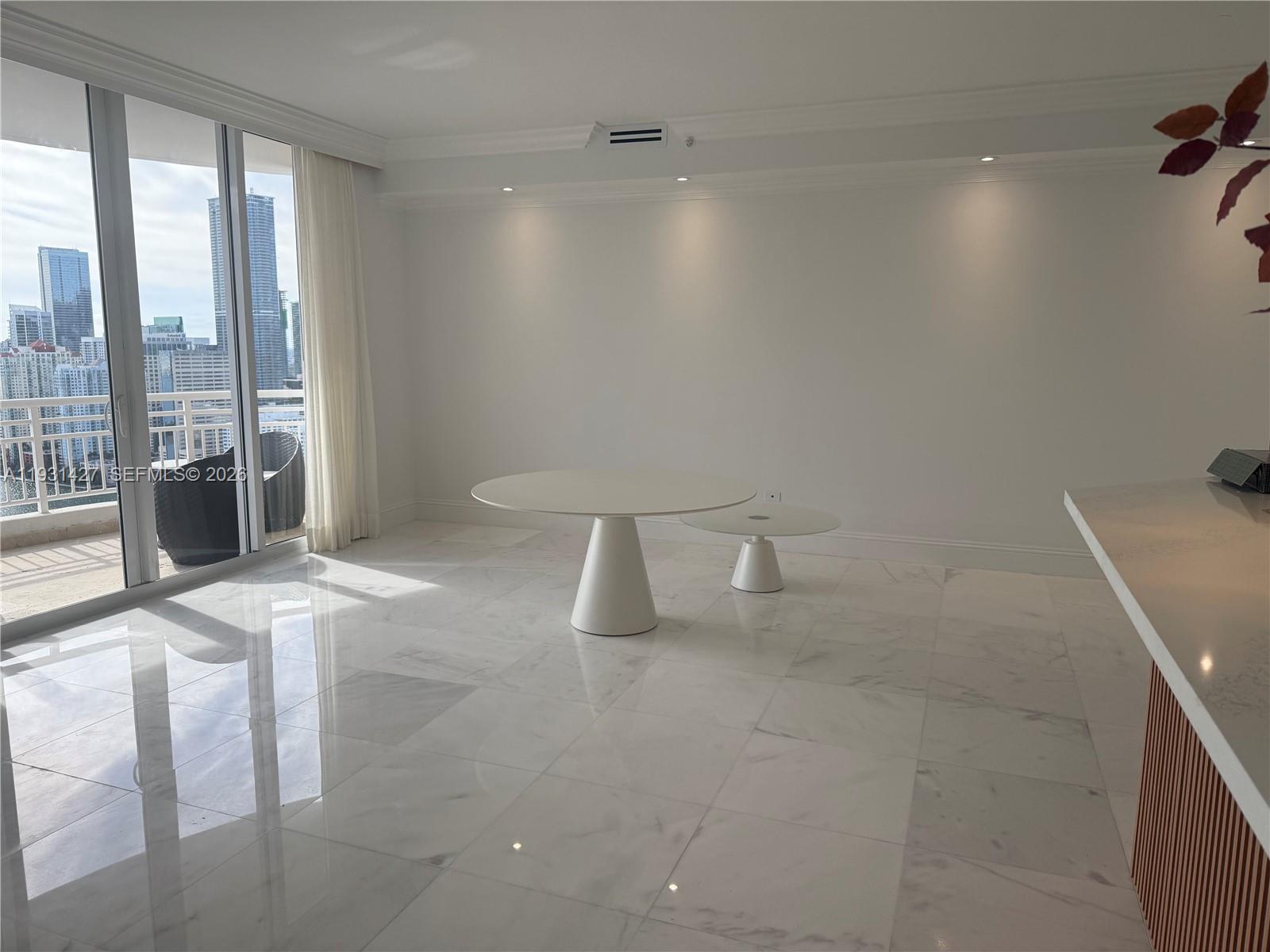 848 Brickell Key Dr #PH4003, Miami FL 33131