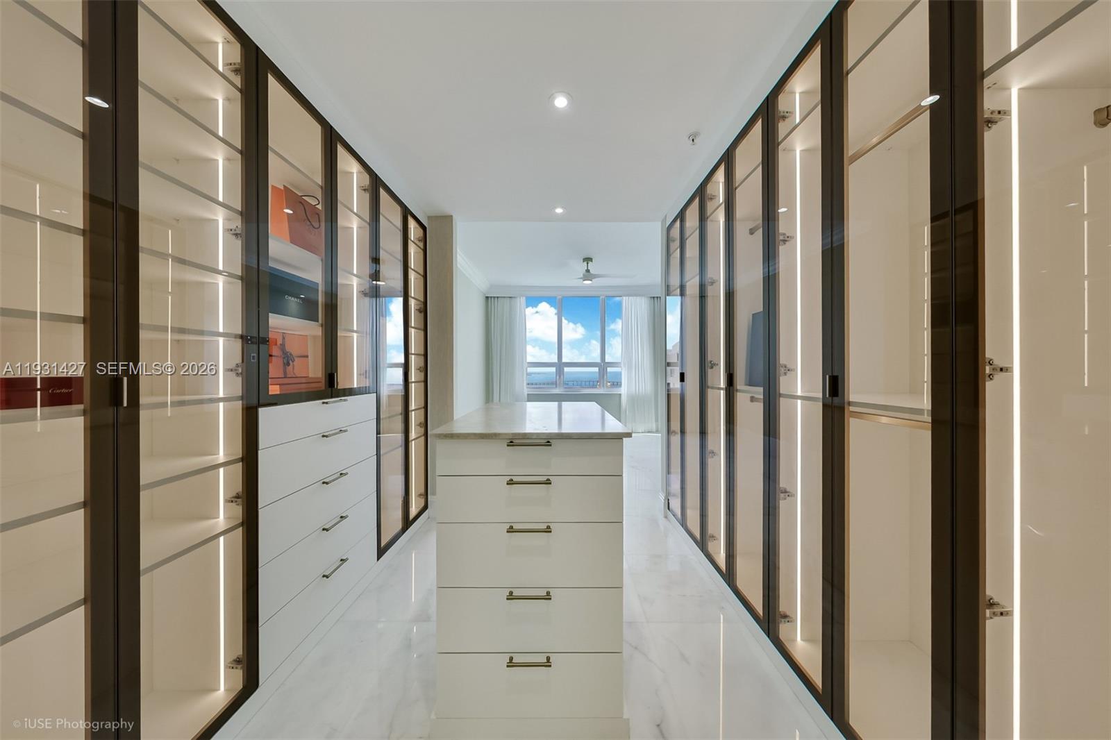 848 Brickell Key Dr #PH4003, Miami FL 33131