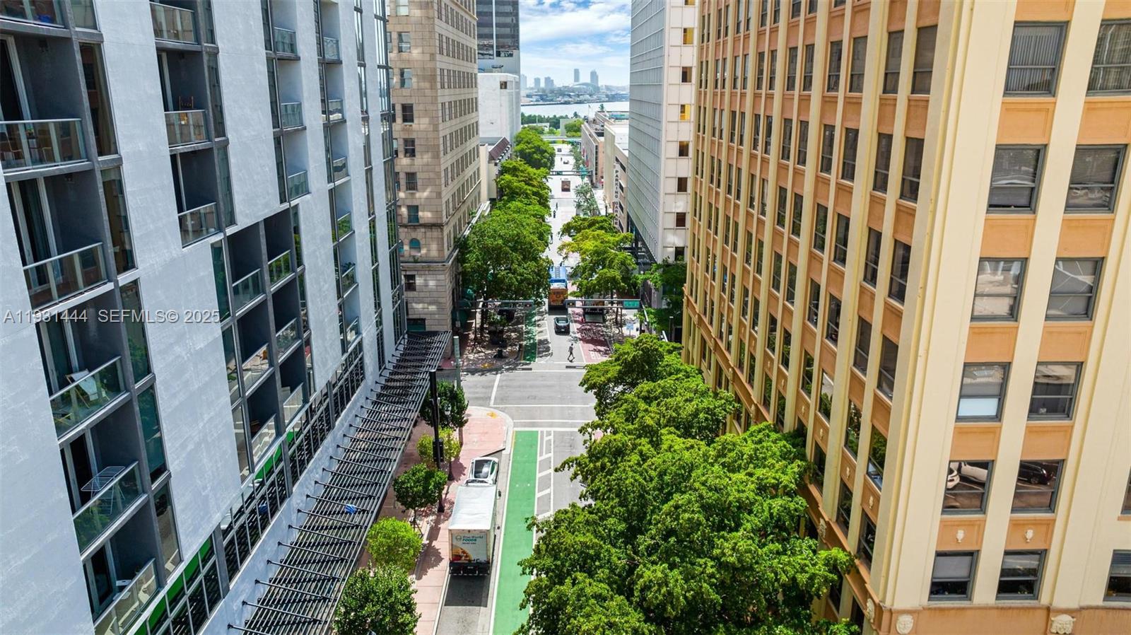 151 SE 1st St #401, Miami FL 33131