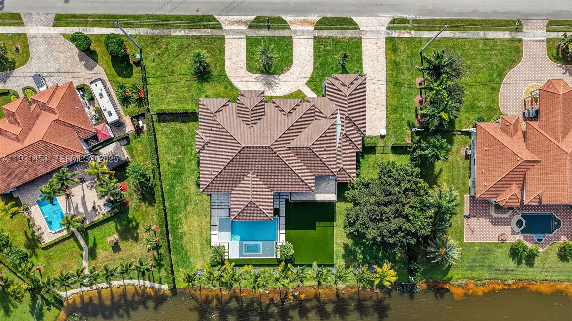 14891 SW 20th St, Davie FL 33326