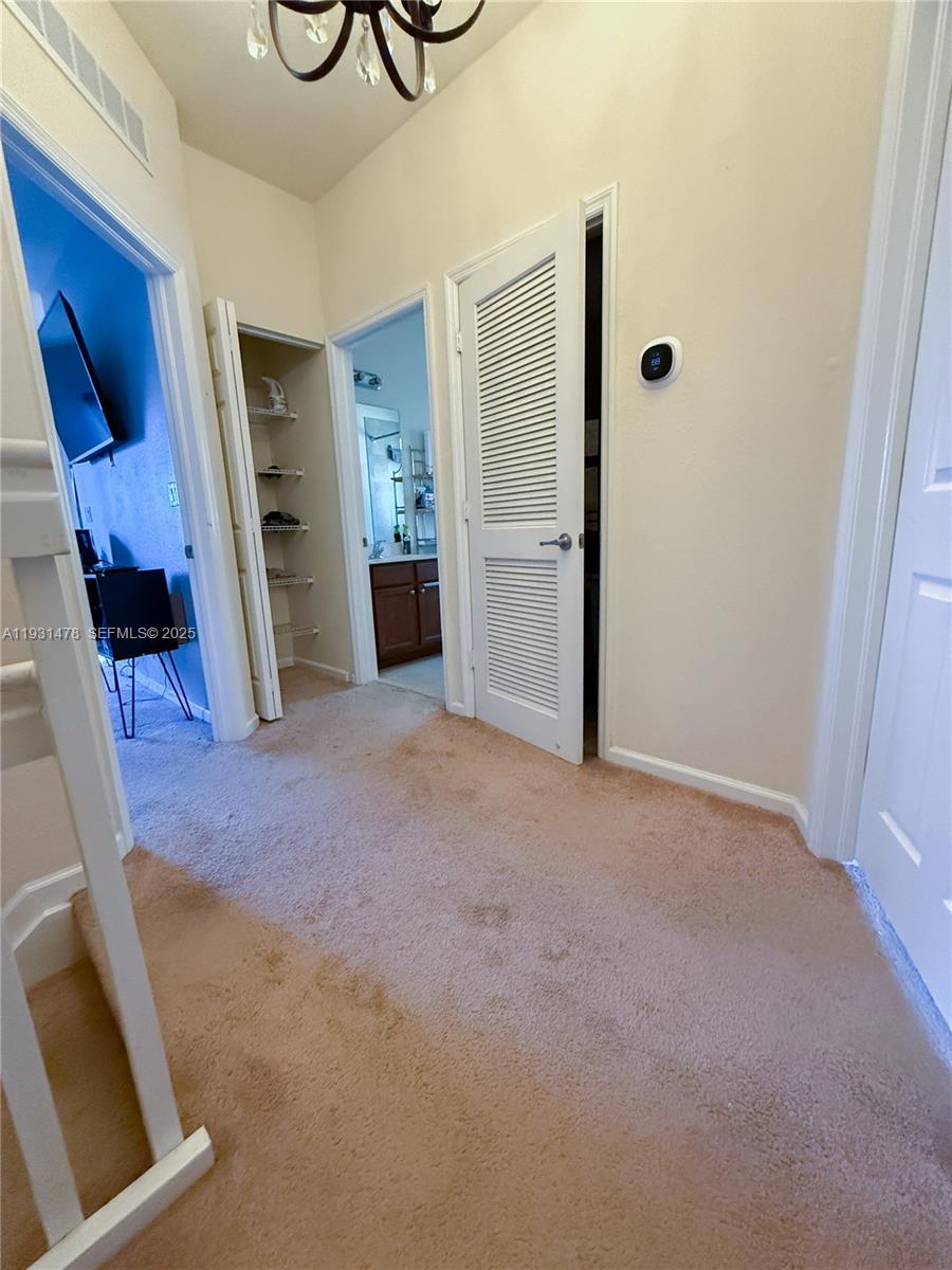 3184 NW 32nd St, Oakland Park FL 33309