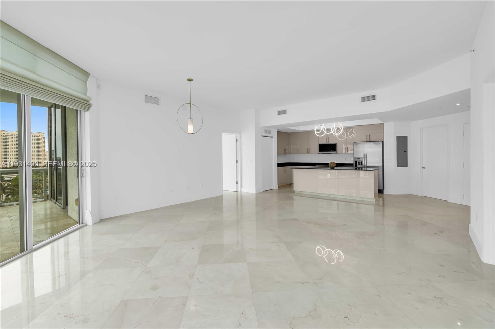3131 NE 188th St #2-1005, Aventura FL 33180