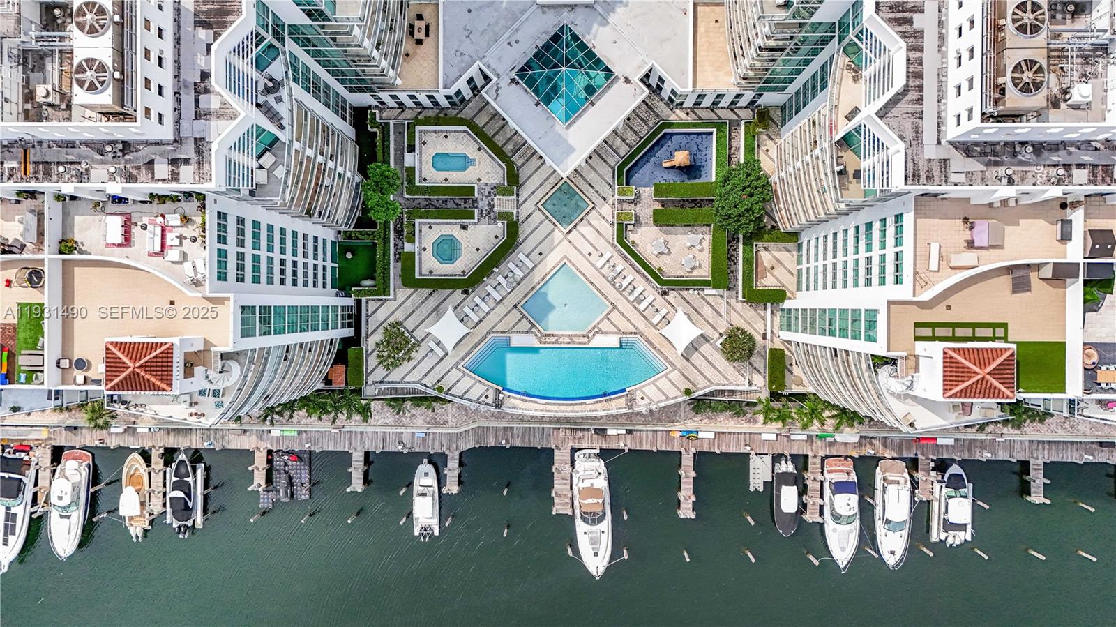 3131 NE 188th St #2-1005, Aventura FL 33180