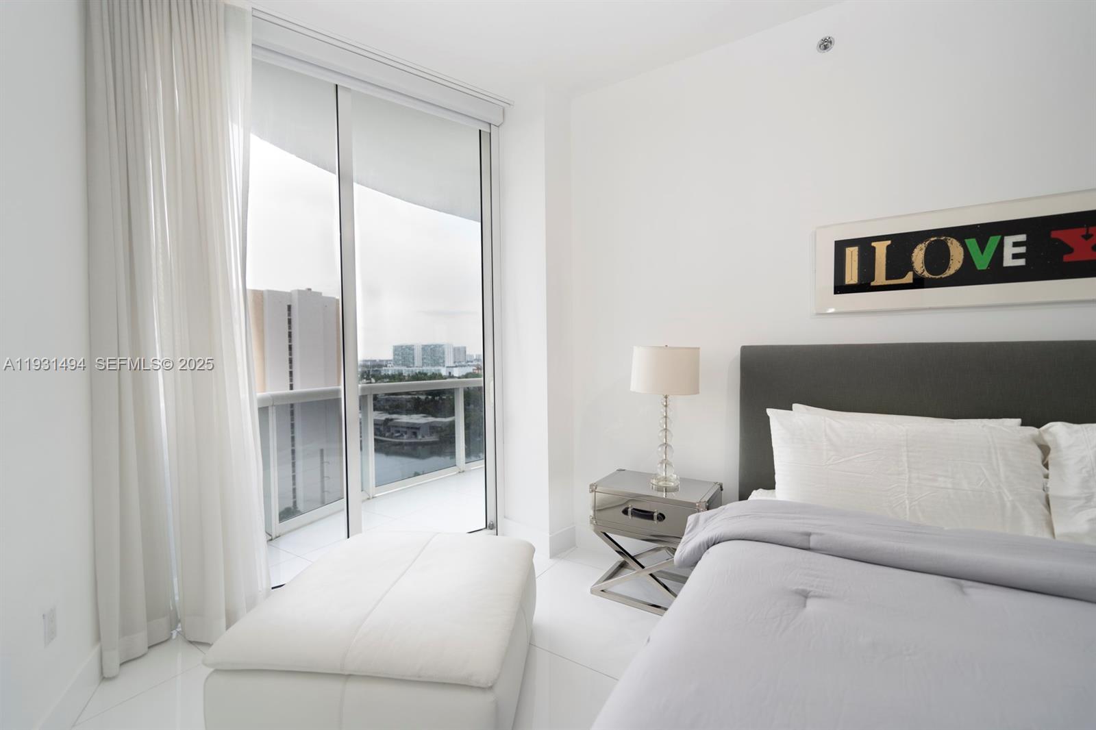 15901 Collins Ave #1005, Sunny Isles Beach FL 33160