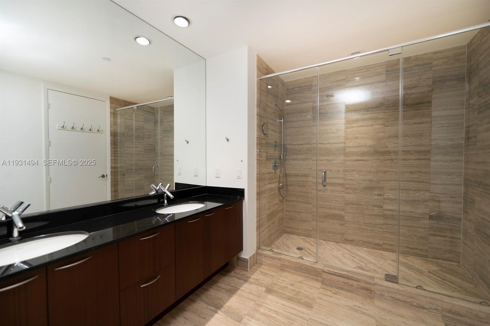 15901 Collins Ave #1005, Sunny Isles Beach FL 33160
