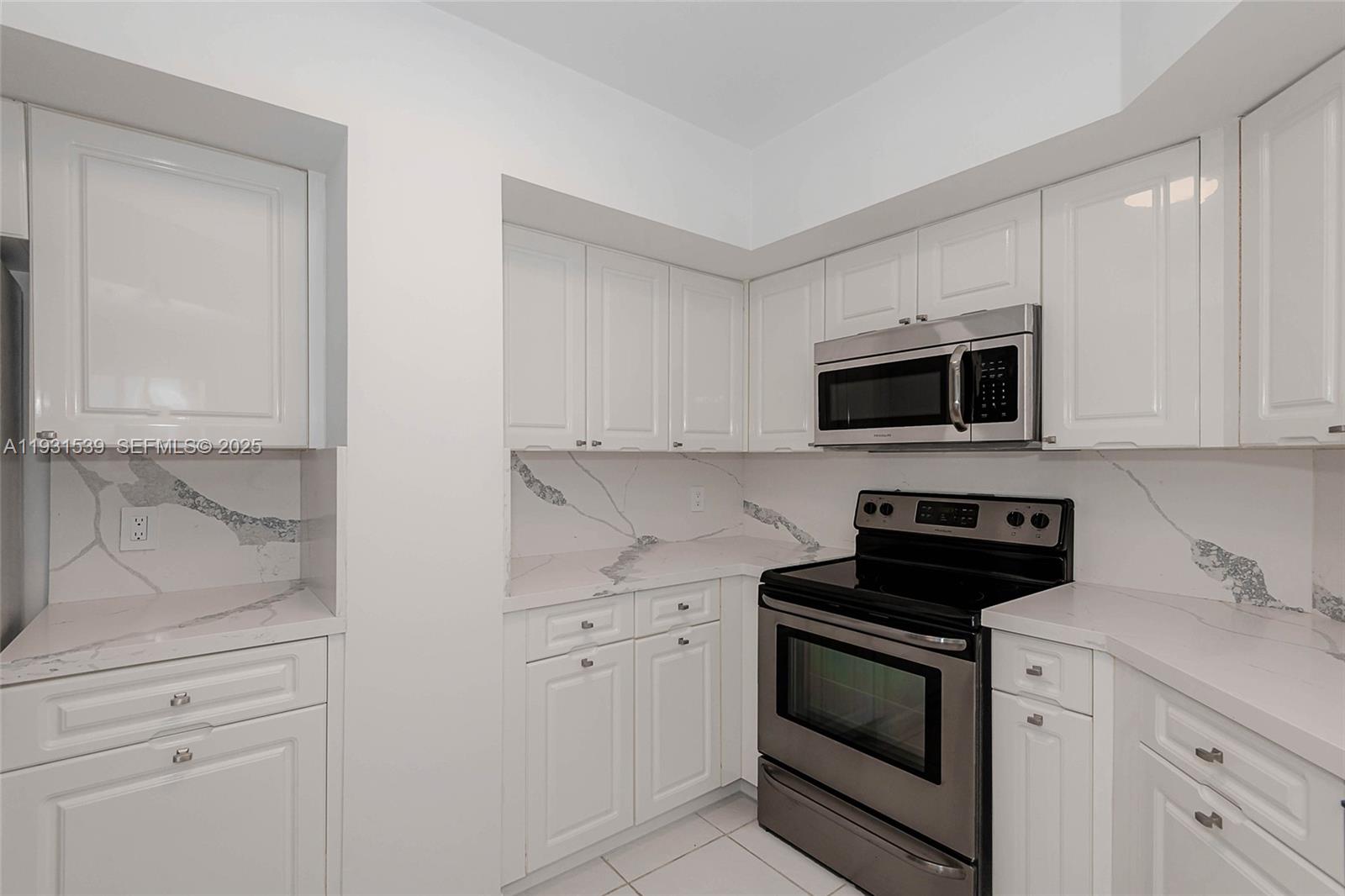 1900 Sunset Harbour Dr #1703, Miami Beach FL 33139