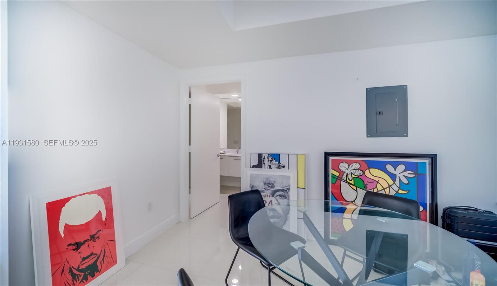55 SE 6th St #2700, Miami FL 33131