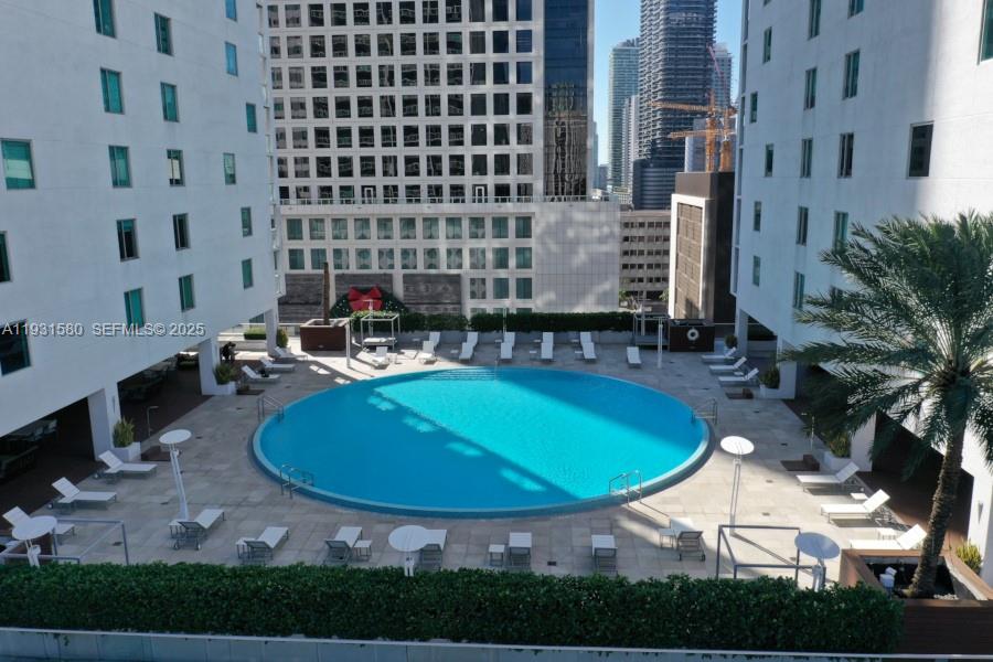55 SE 6th St #2700, Miami FL 33131