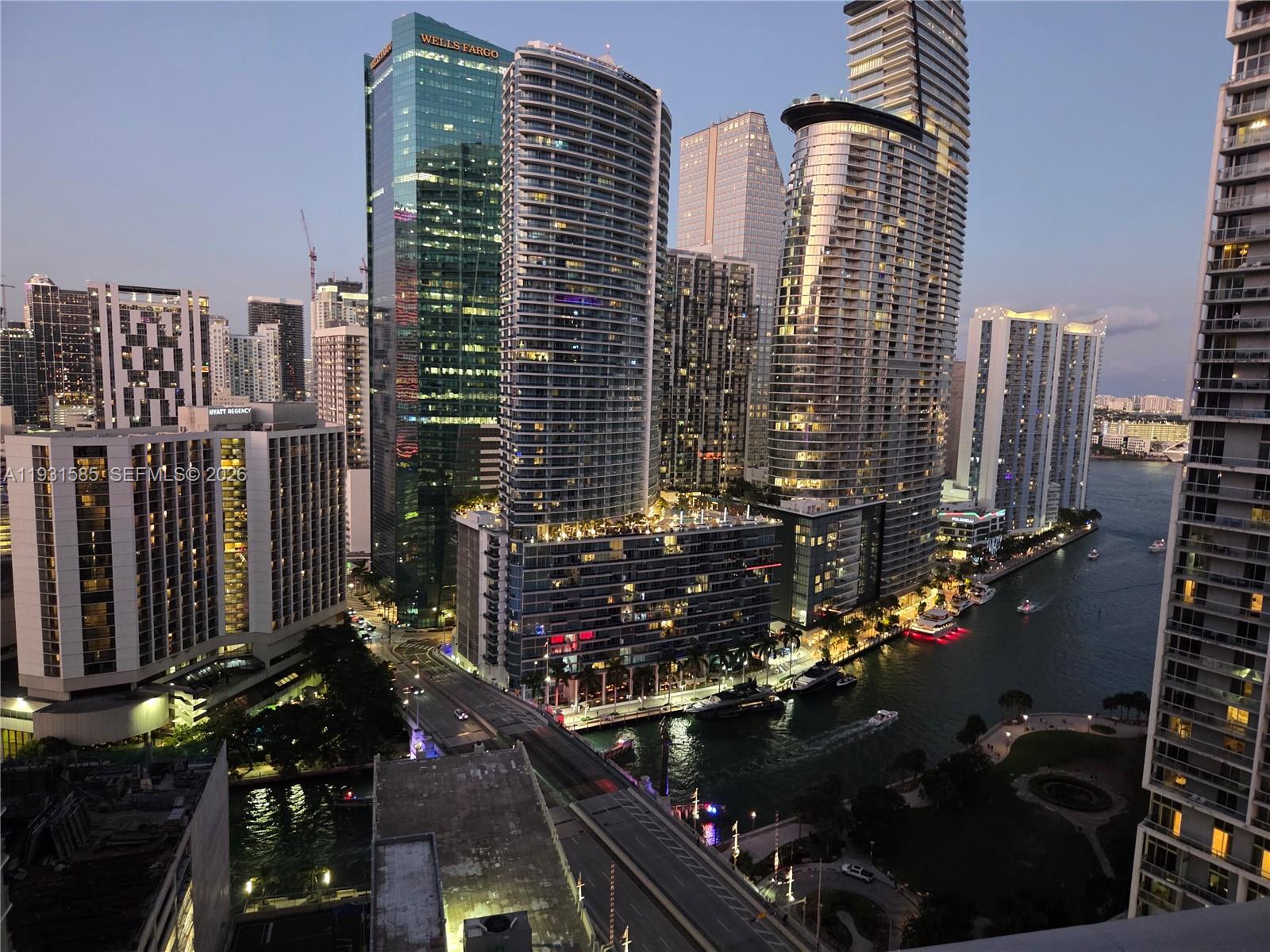 500 Brickell Ave #3105, Miami FL 33131