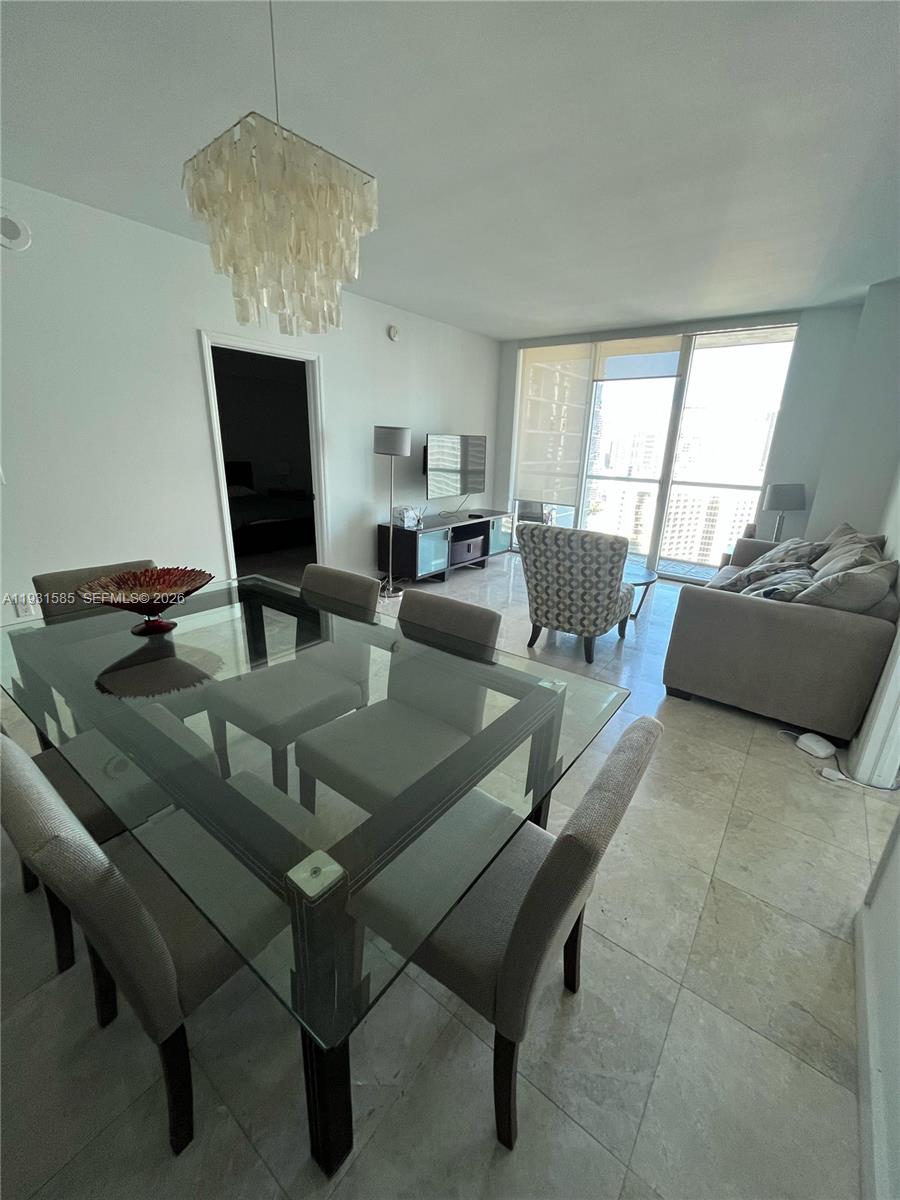 500 Brickell Ave #3105, Miami FL 33131