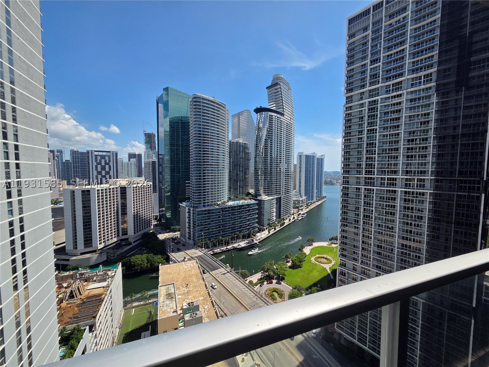 500 Brickell Ave #3105, Miami FL 33131