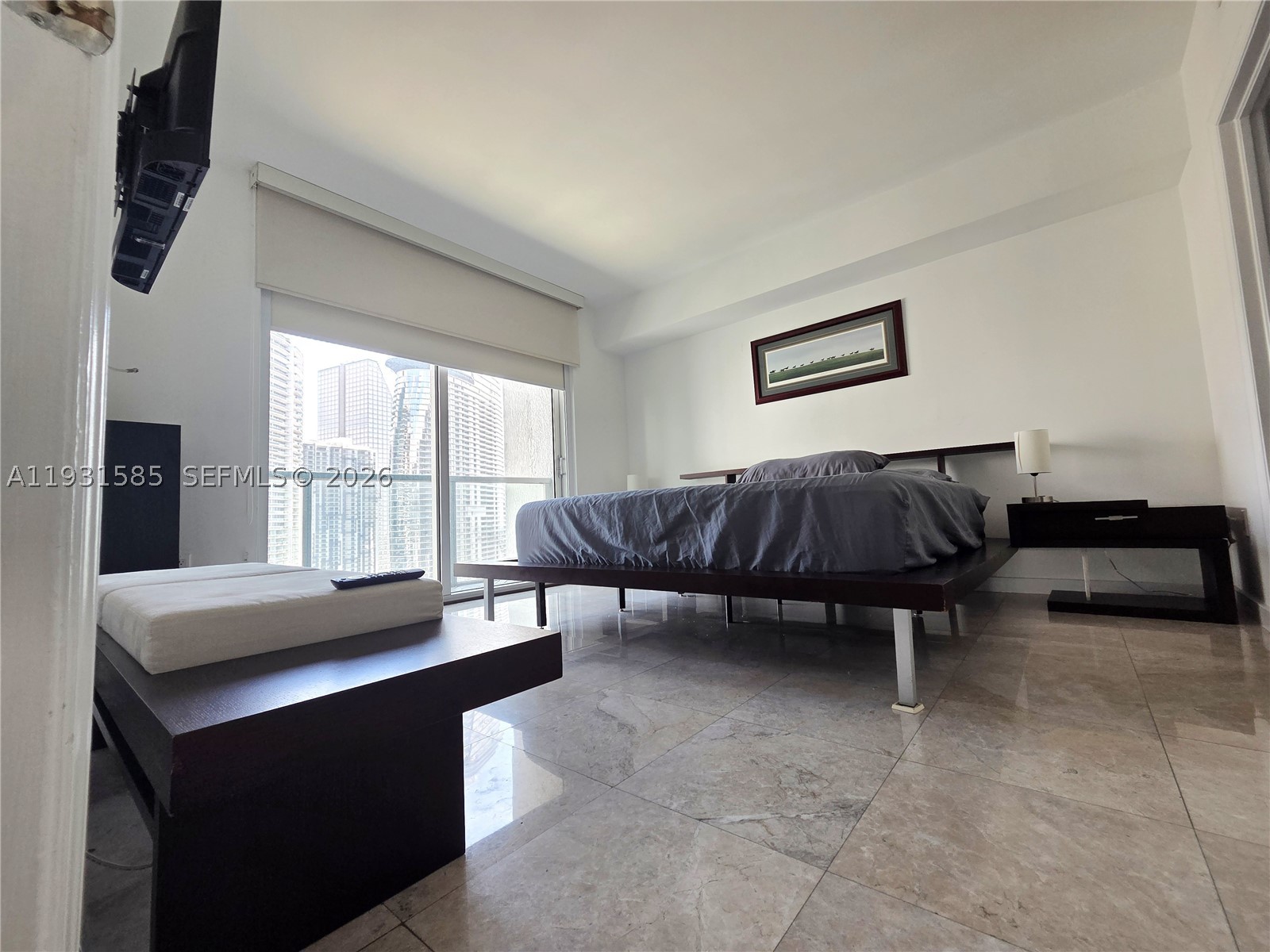 500 Brickell Ave #3105, Miami FL 33131