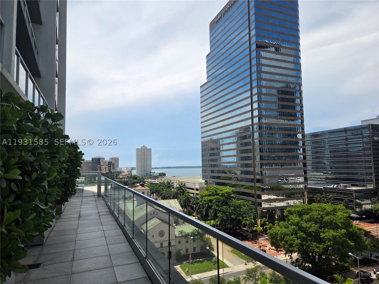 500 Brickell Ave #3105, Miami FL 33131