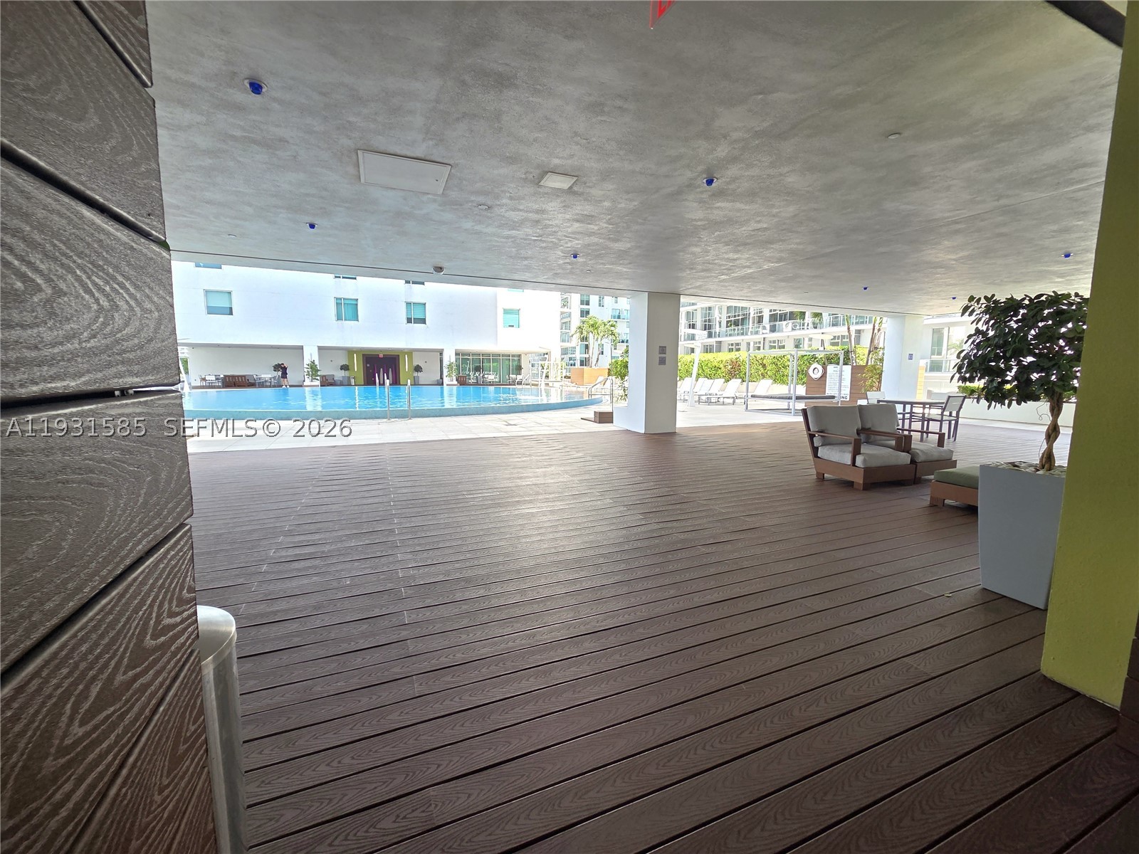 500 Brickell Ave #3105, Miami FL 33131