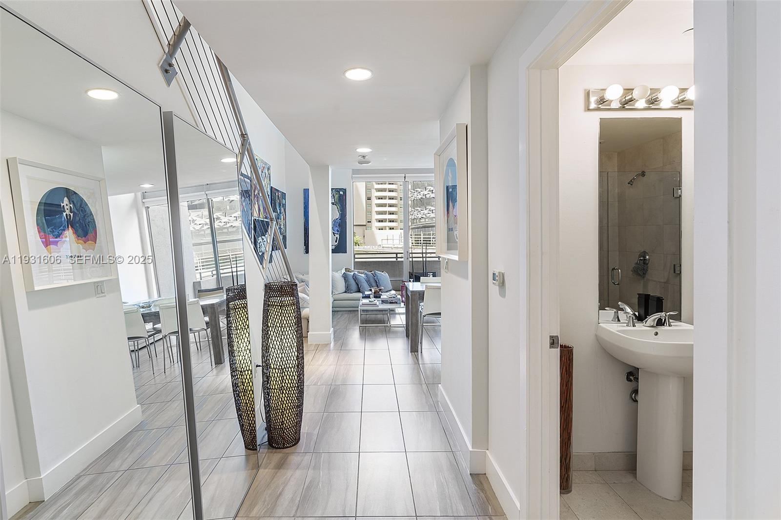 1050 Brickell Ave #212, Miami FL 33131