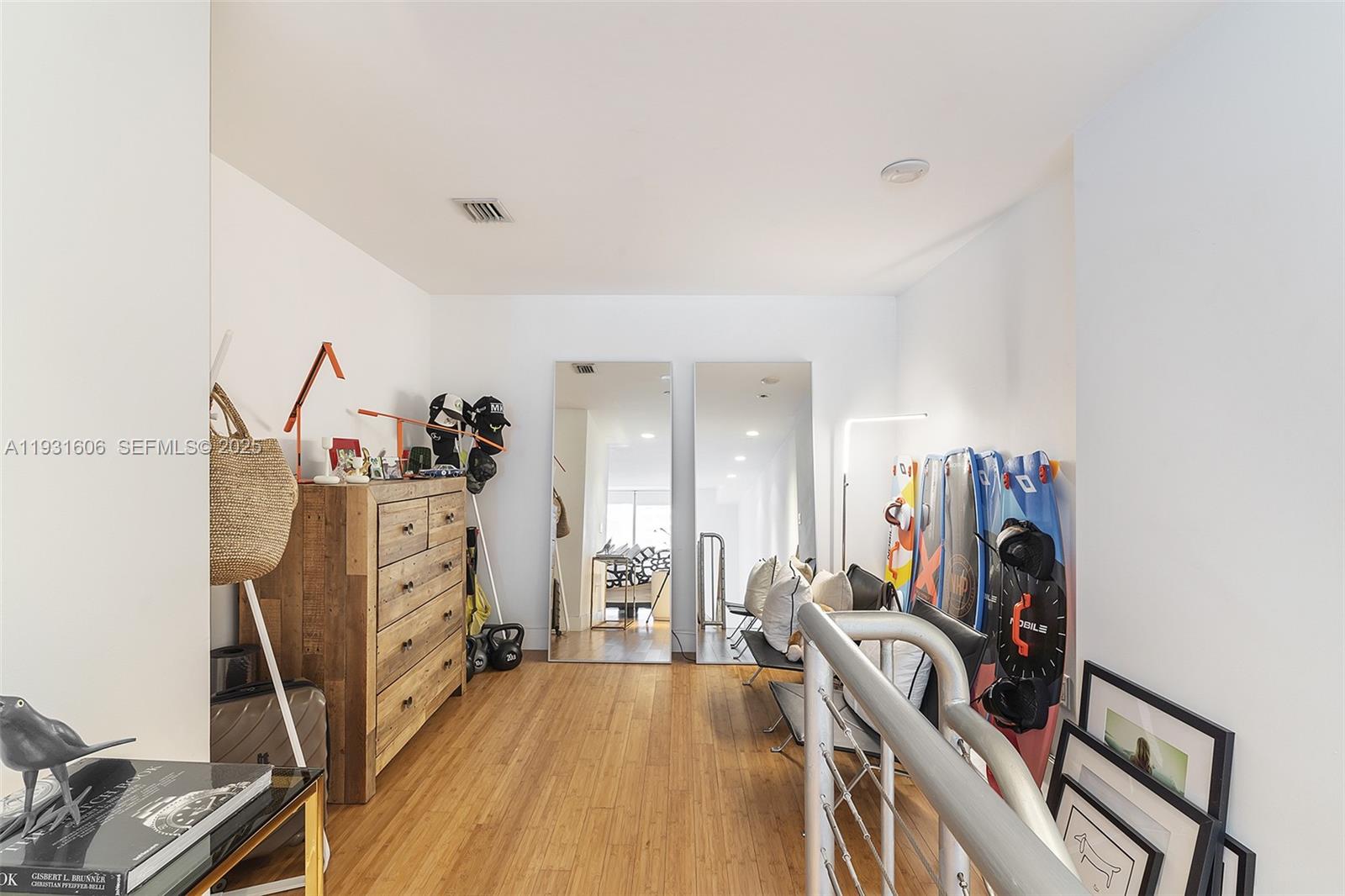 1050 Brickell Ave #212, Miami FL 33131