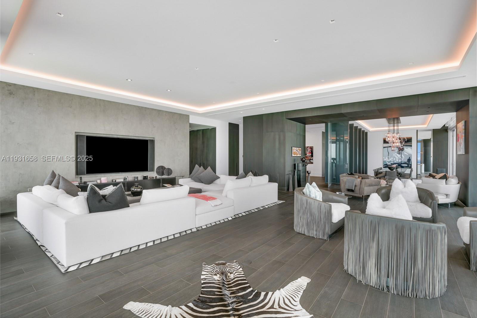10203 Collins Ave #2801, Bal Harbour FL 33154