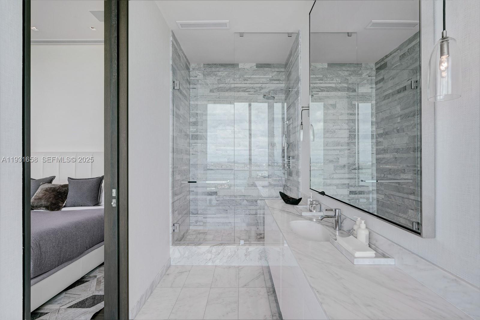 10203 Collins Ave #2801, Bal Harbour FL 33154