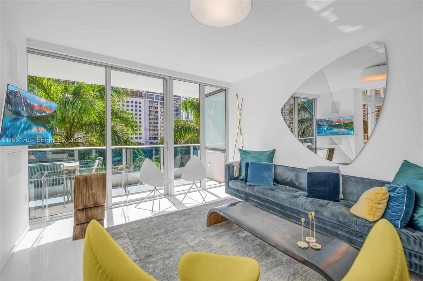 200 Biscayne Boulevard Way #309, Miami FL 33131