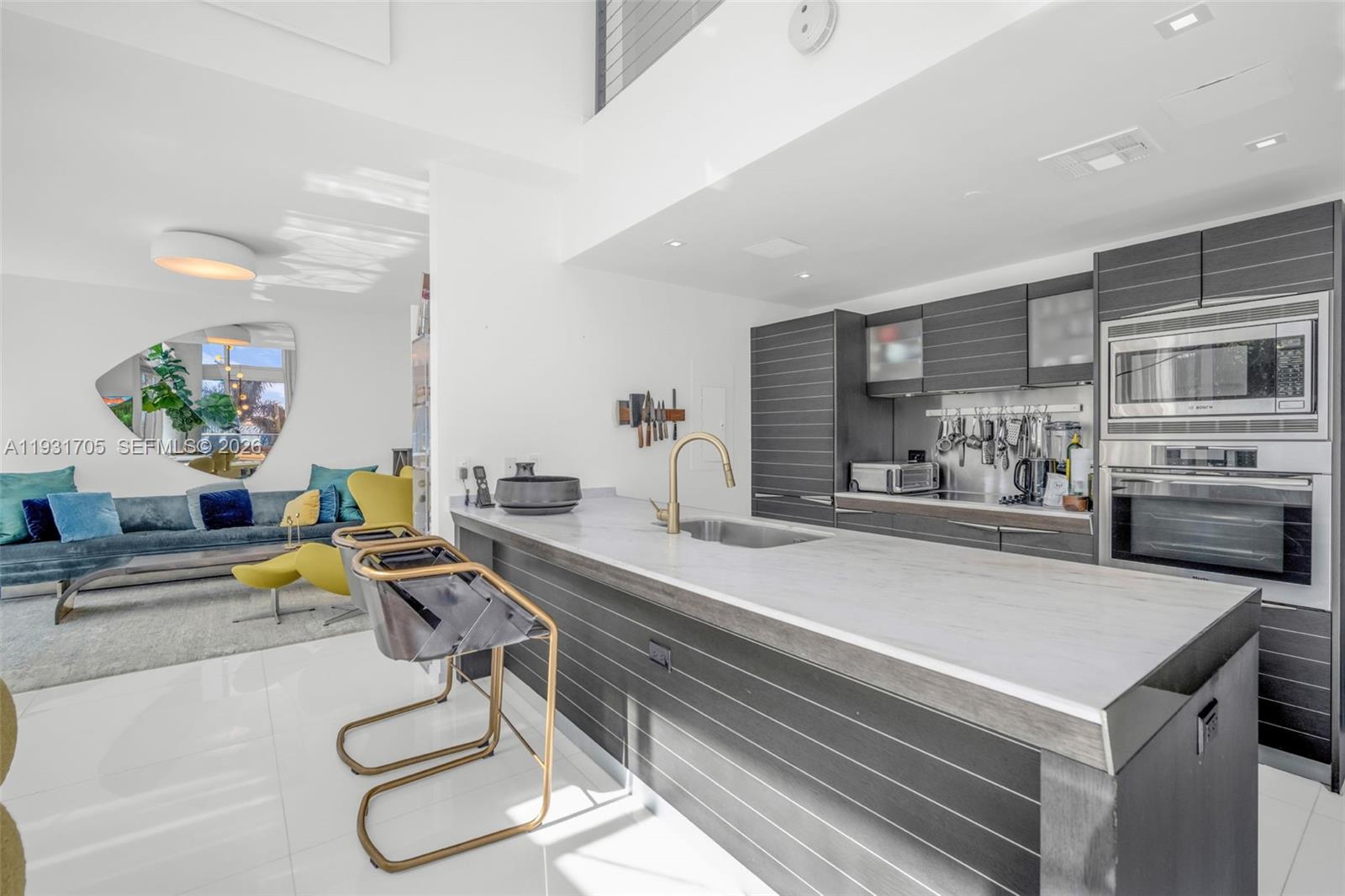 200 Biscayne Boulevard Way #309, Miami FL 33131