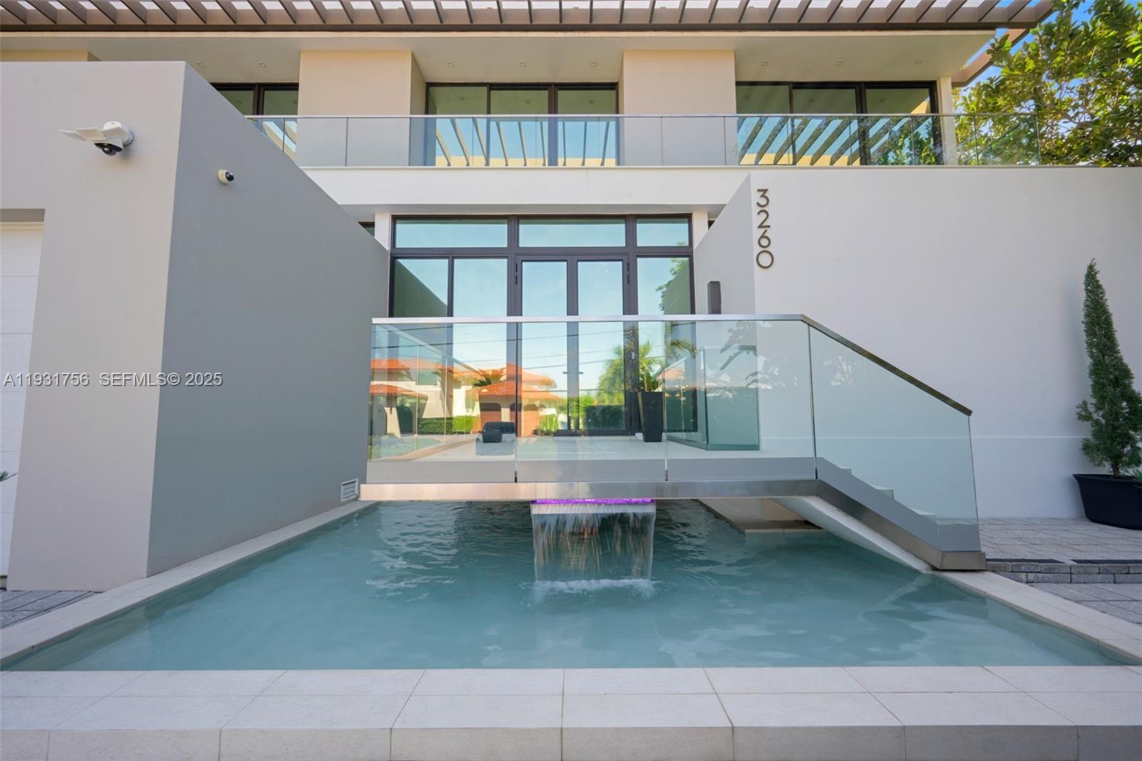 3260 NE 165th St, North Miami Beach FL 33160