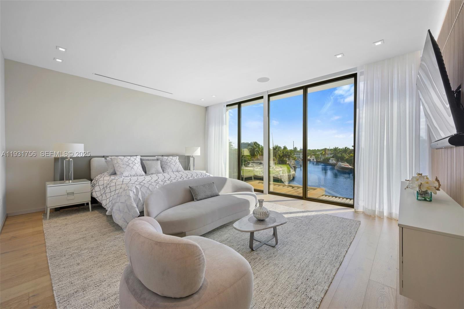 3260 NE 165th St, North Miami Beach FL 33160