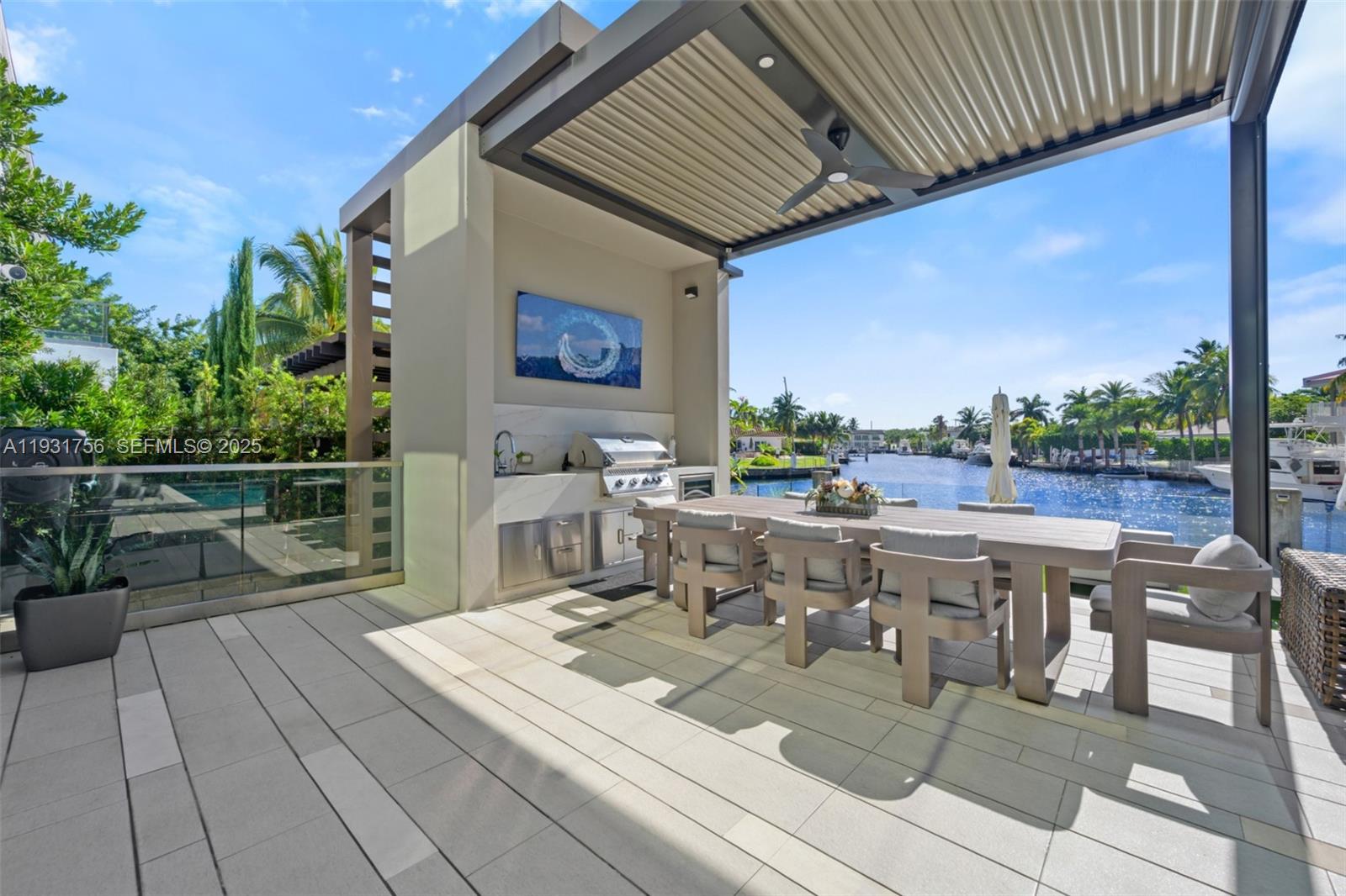 3260 NE 165th St, North Miami Beach FL 33160