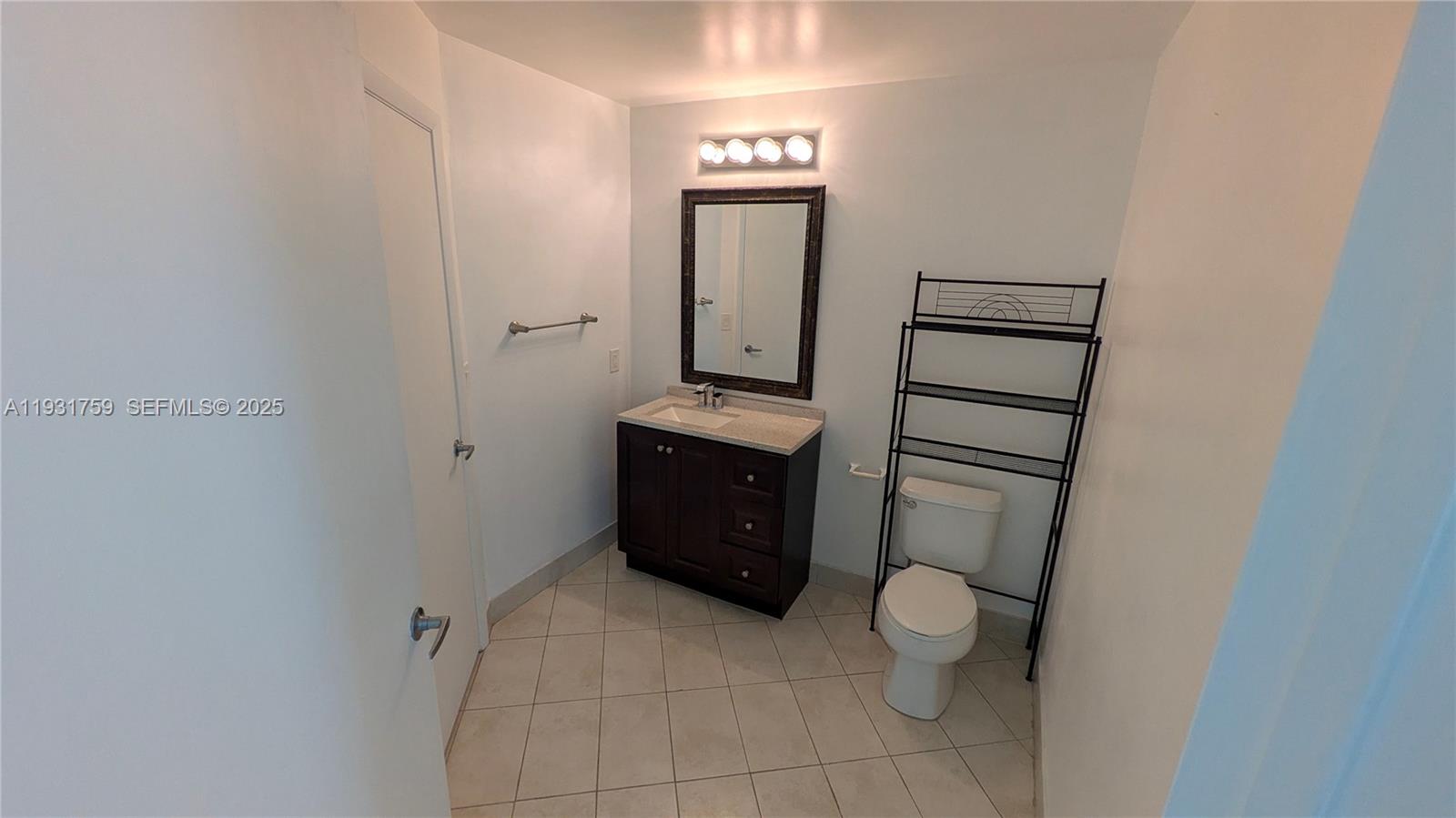 1900 N Bayshore Dr #4007, Miami FL 33132
