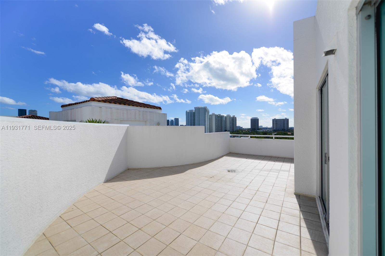 3131 NE 188th St #1-1213, Aventura FL 33180