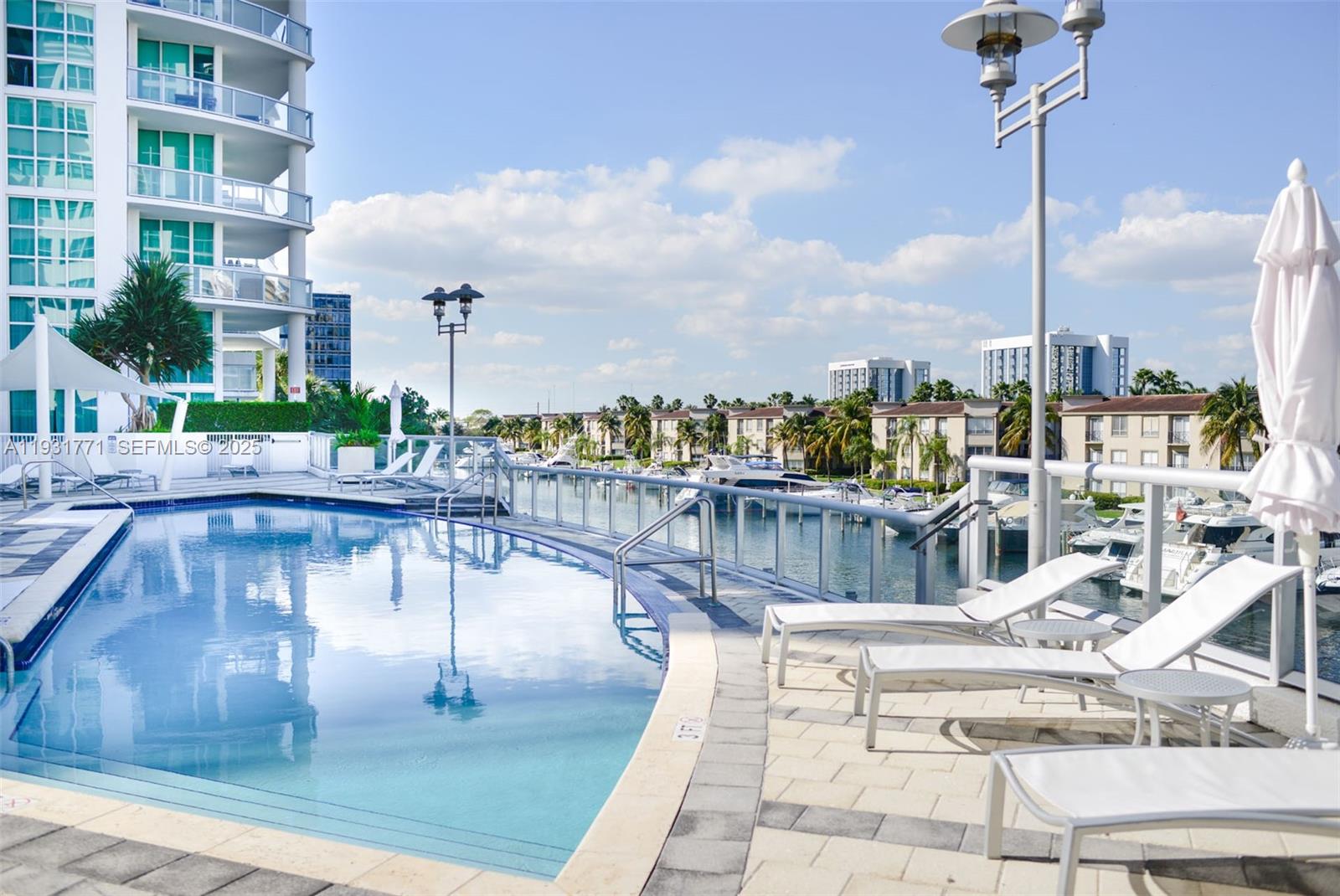 3131 NE 188th St #1-1213, Aventura FL 33180