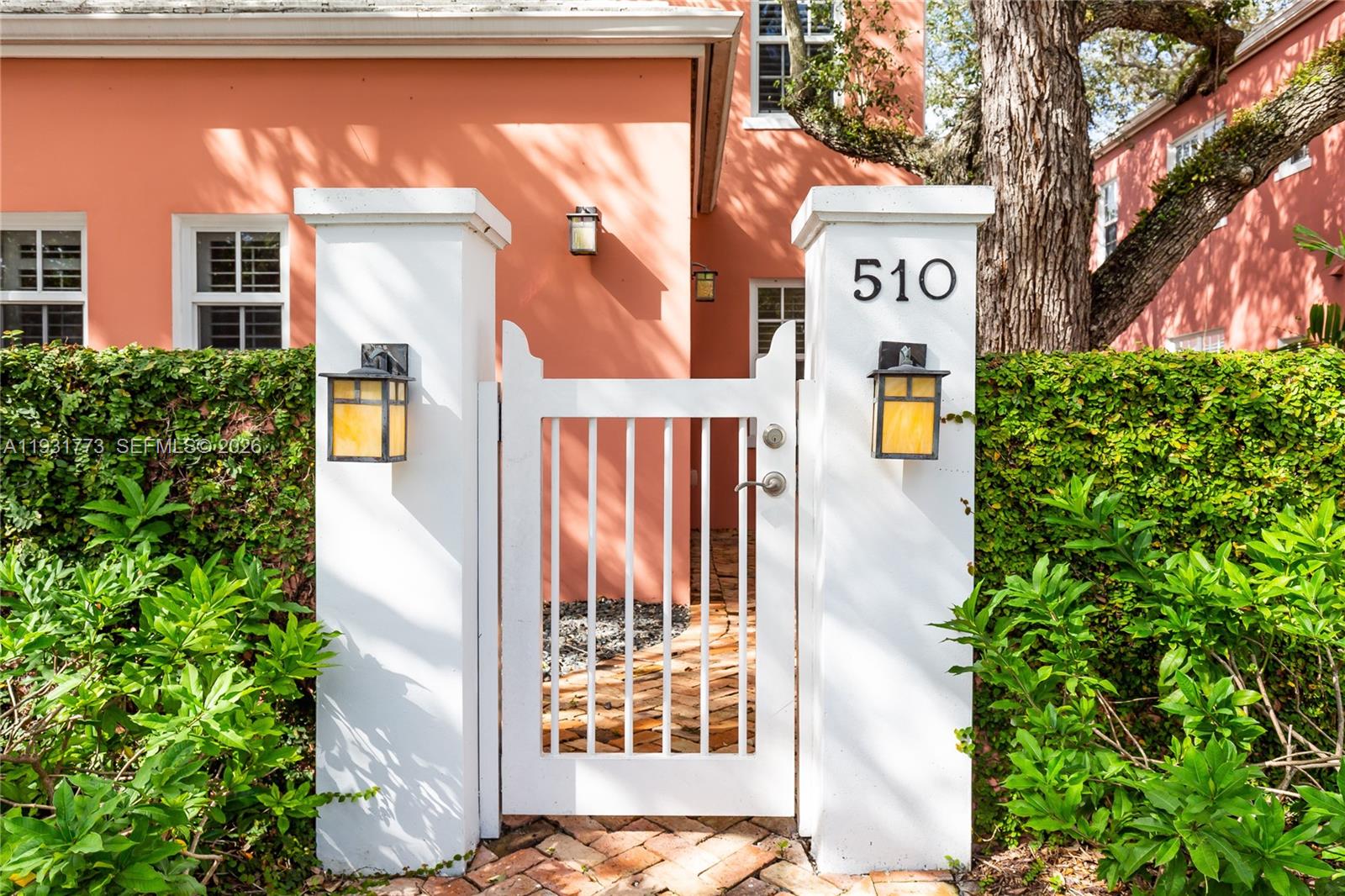 510 Loretto Ave #26, Coral Gables FL 33146