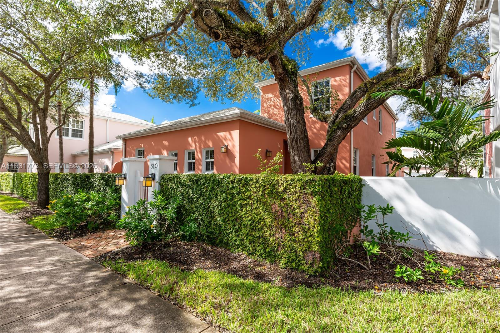 510 Loretto Ave #26, Coral Gables FL 33146
