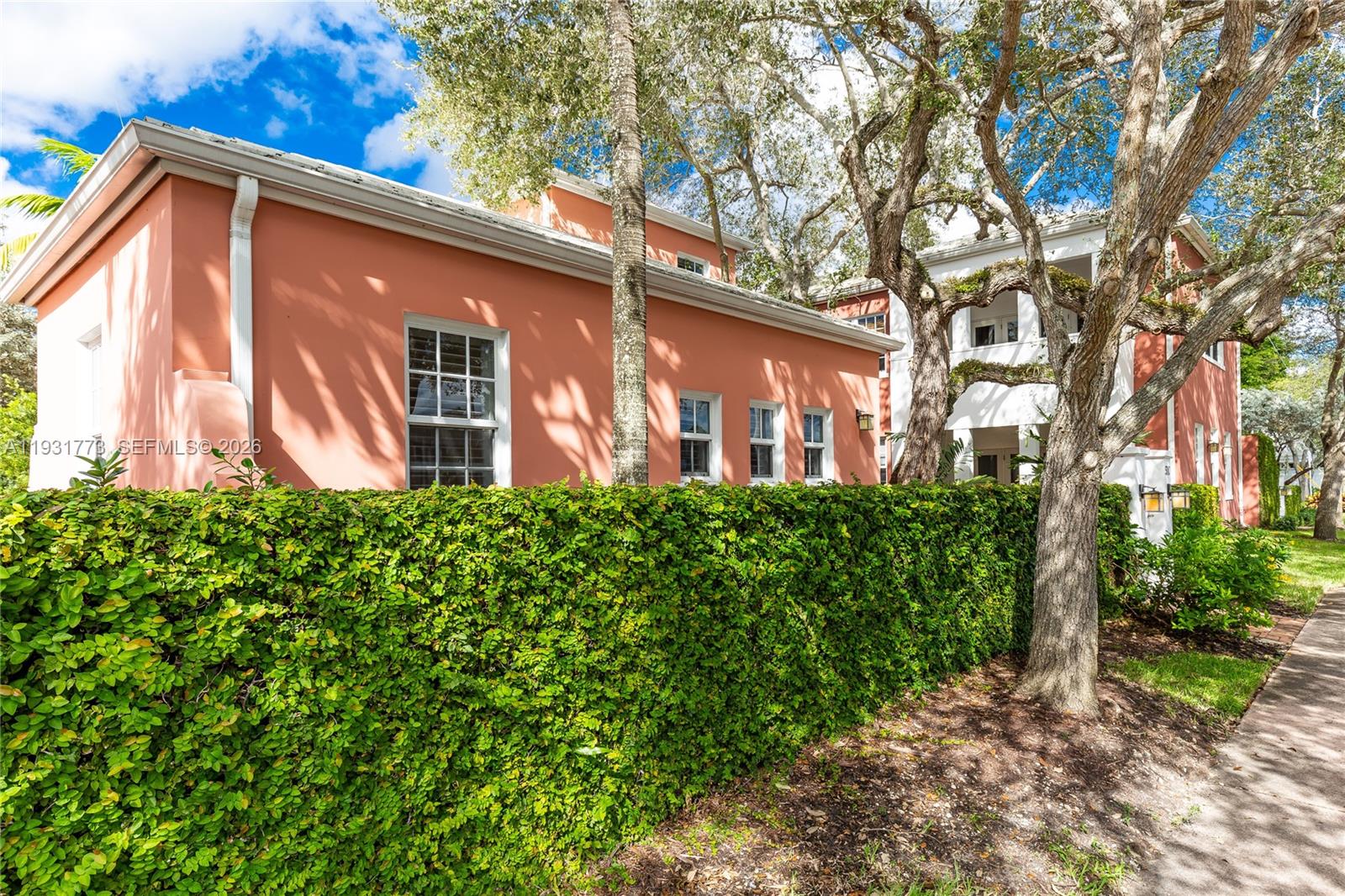 510 Loretto Ave #26, Coral Gables FL 33146