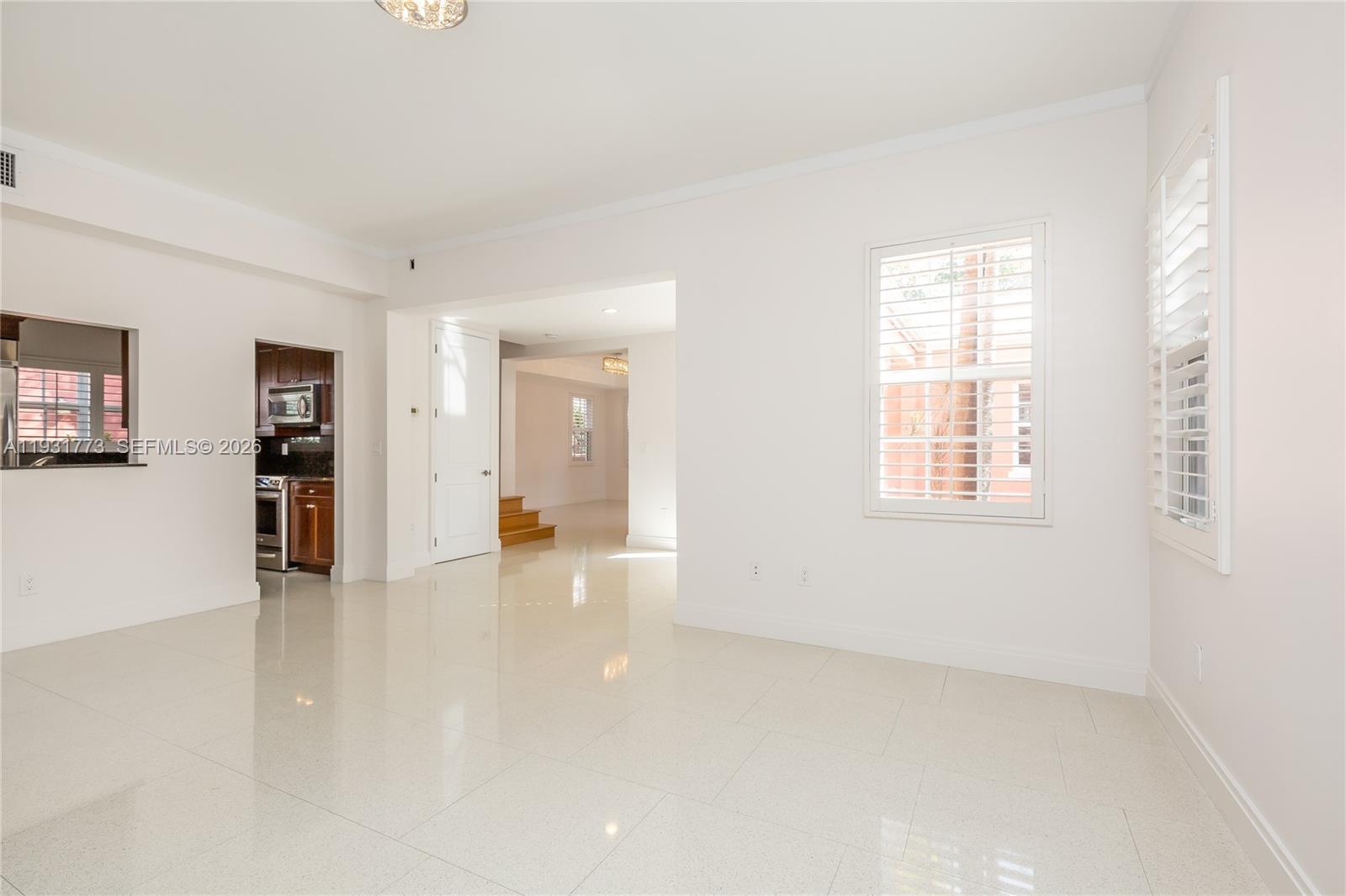 510 Loretto Ave #26, Coral Gables FL 33146