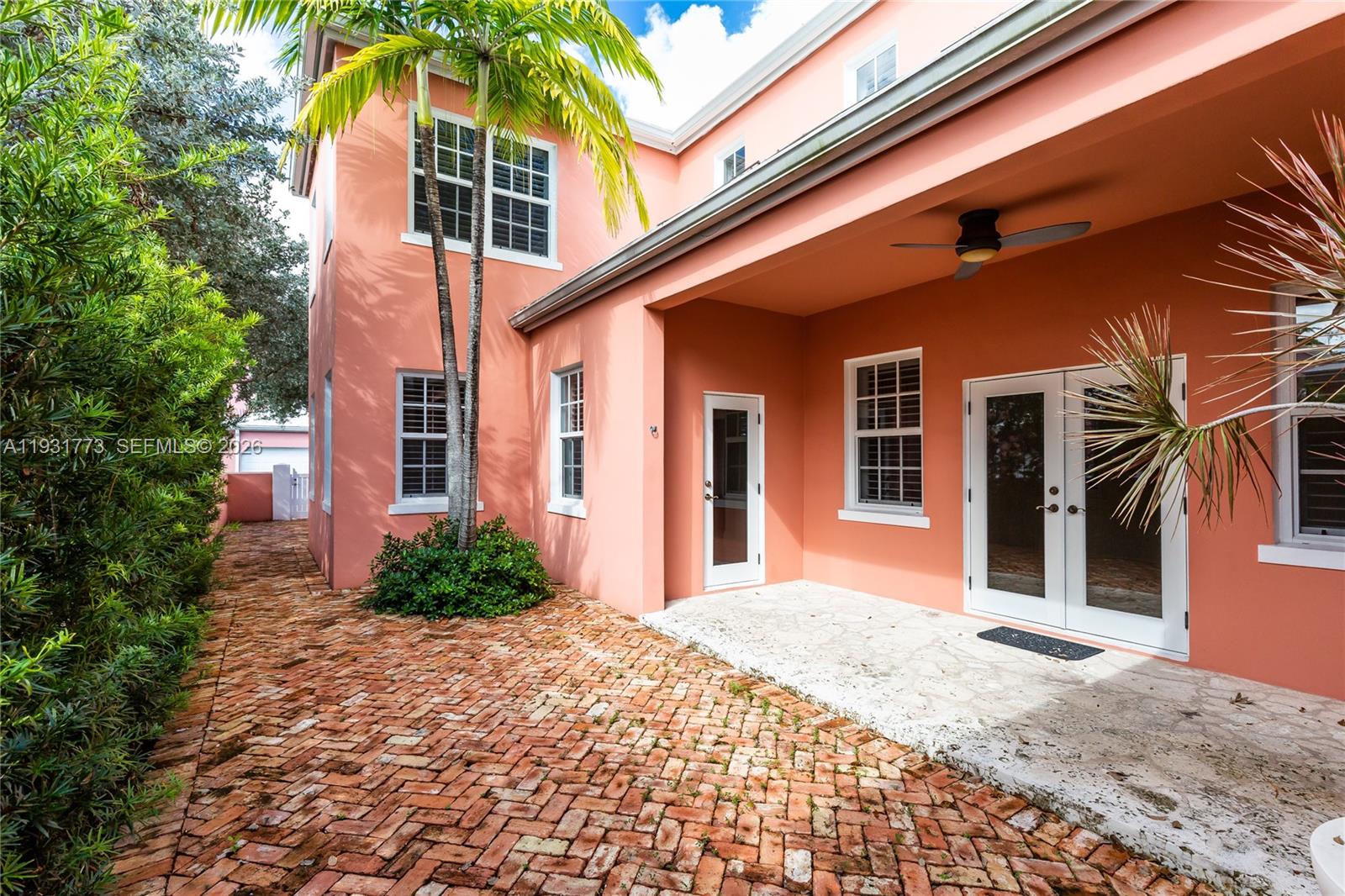 510 Loretto Ave #26, Coral Gables FL 33146