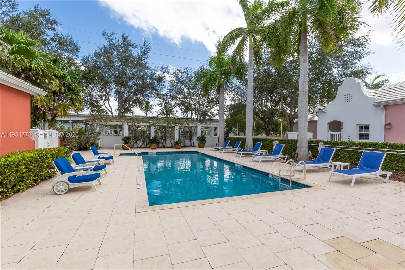 510 Loretto Ave #26, Coral Gables FL 33146