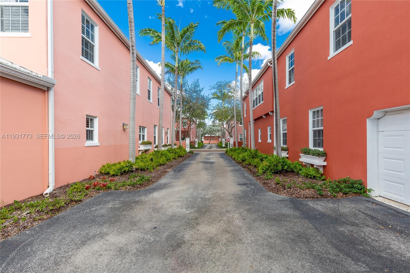 510 Loretto Ave #26, Coral Gables FL 33146