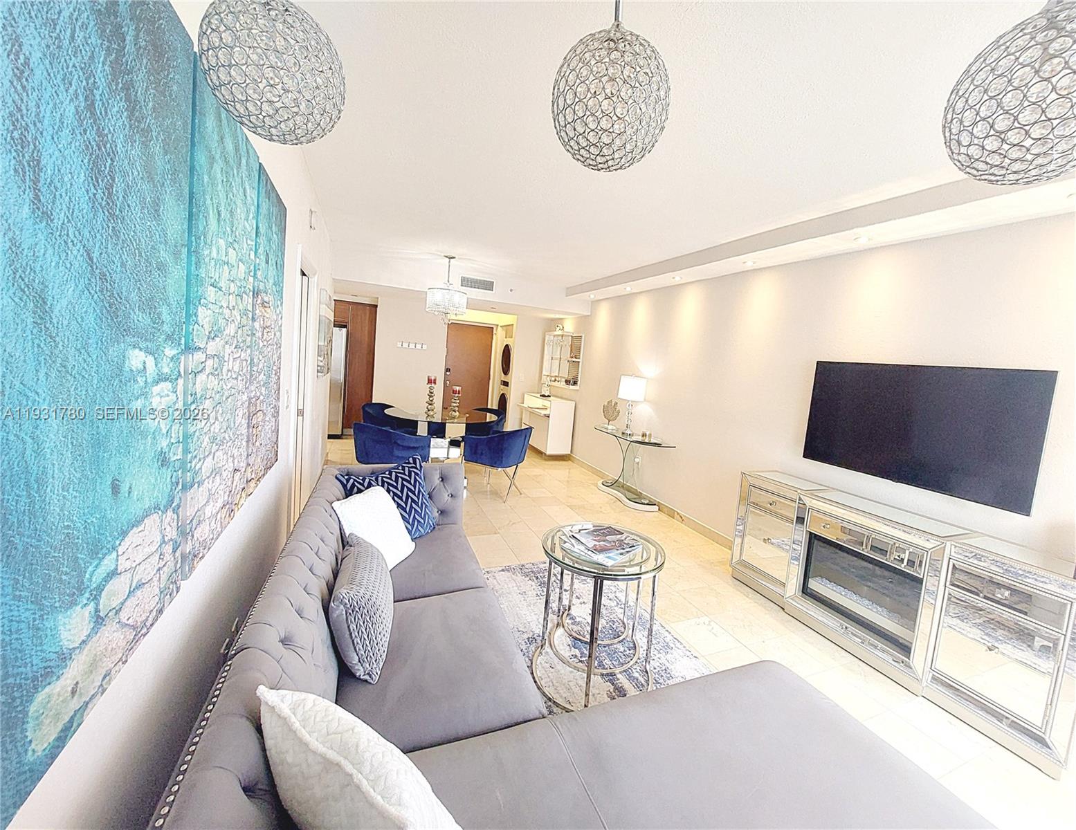 6365 Collins Ave #905, Miami Beach FL 33141
