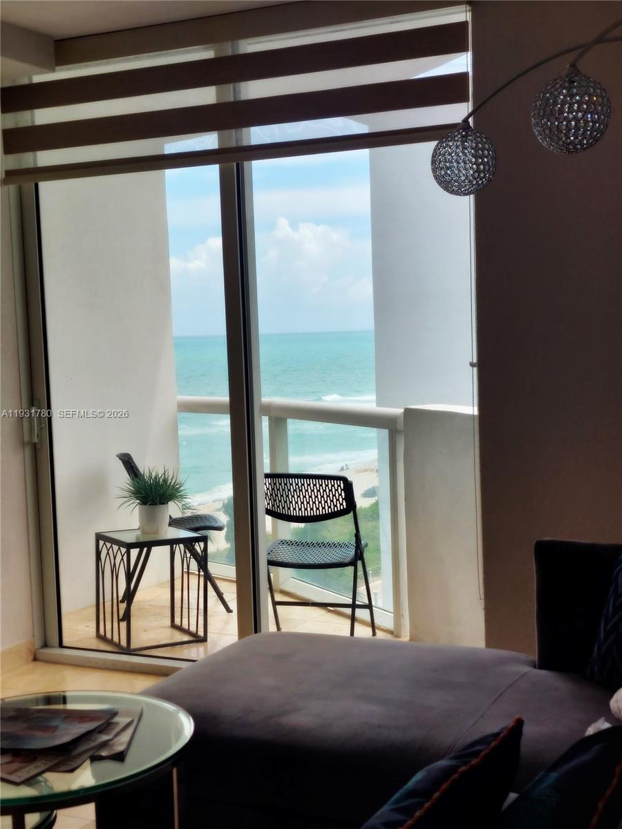 6365 Collins Ave #905, Miami Beach FL 33141