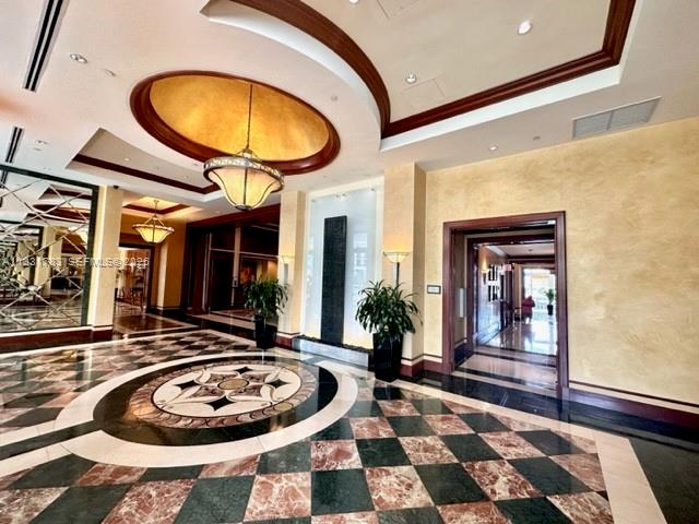 20201 E Country Club Dr #903, Aventura FL 33180