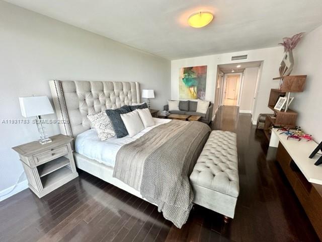 20201 E Country Club Dr #903, Aventura FL 33180