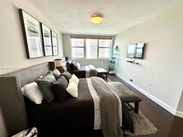 20201 E Country Club Dr #903, Aventura FL 33180