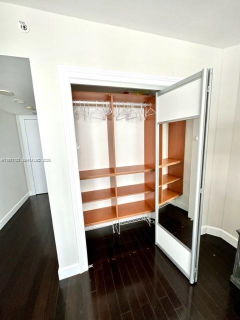 20201 E Country Club Dr #903, Aventura FL 33180