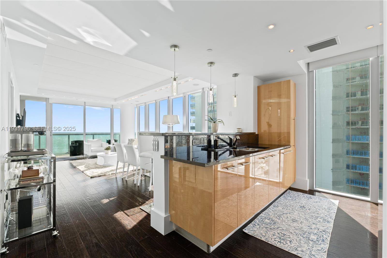 6799 Collins Ave #1005, Miami Beach FL 33141