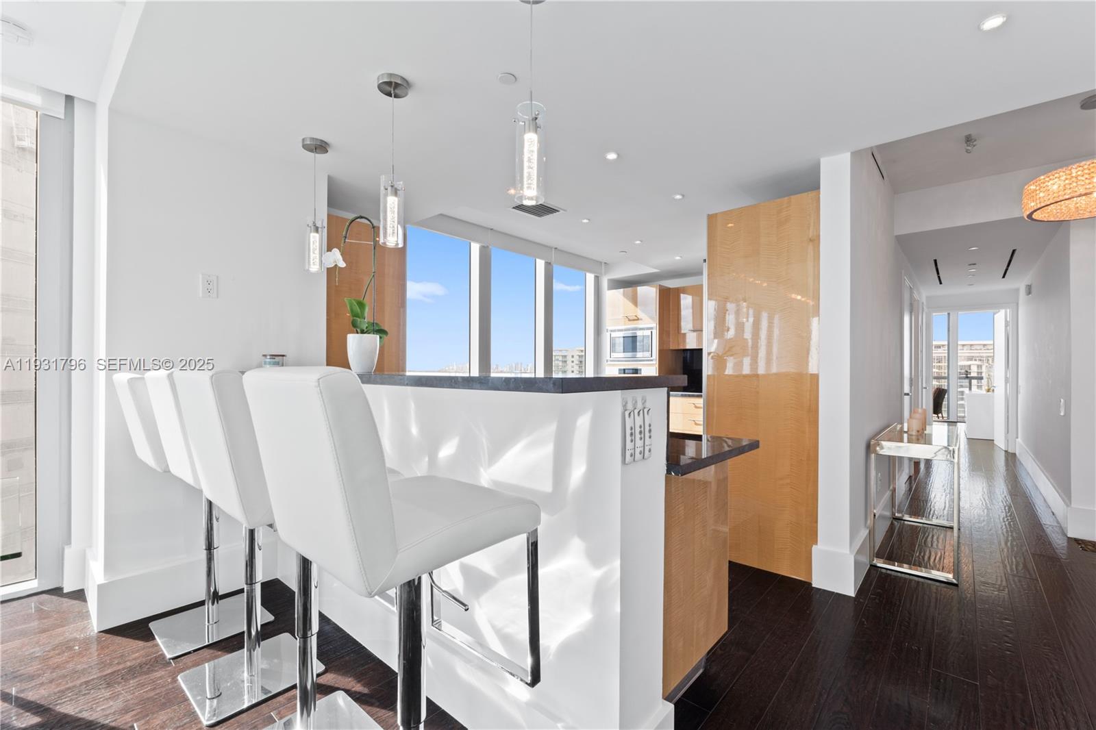 6799 Collins Ave #1005, Miami Beach FL 33141