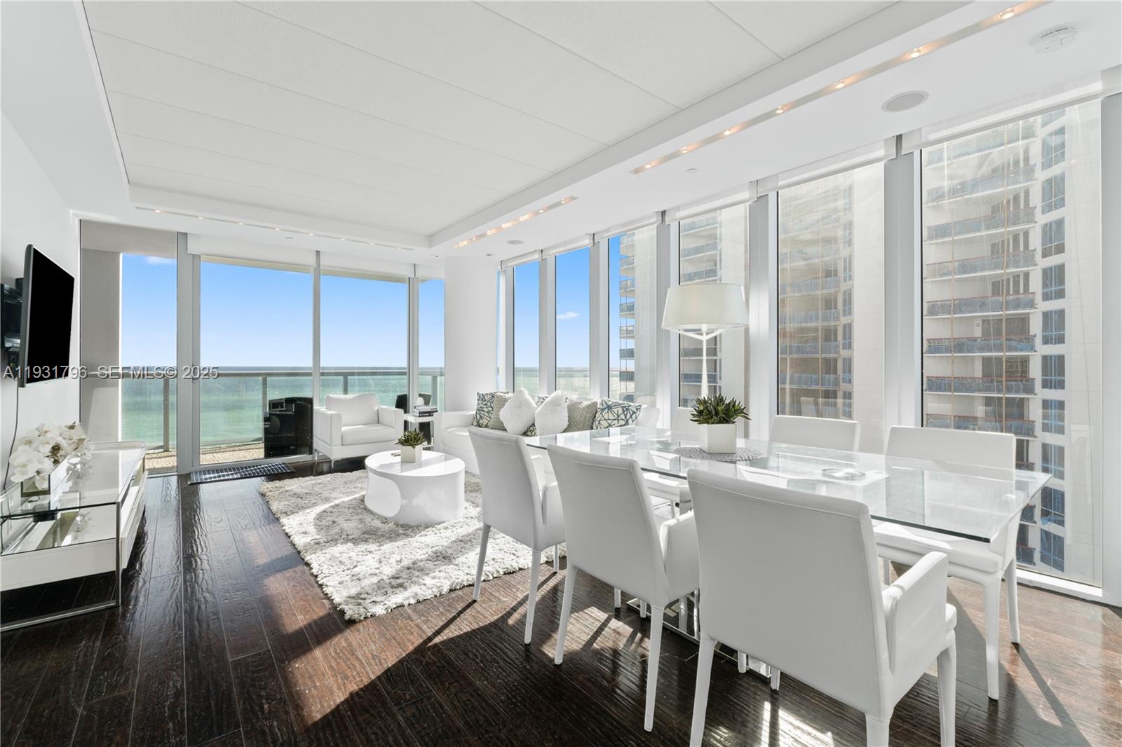 6799 Collins Ave #1005, Miami Beach FL 33141