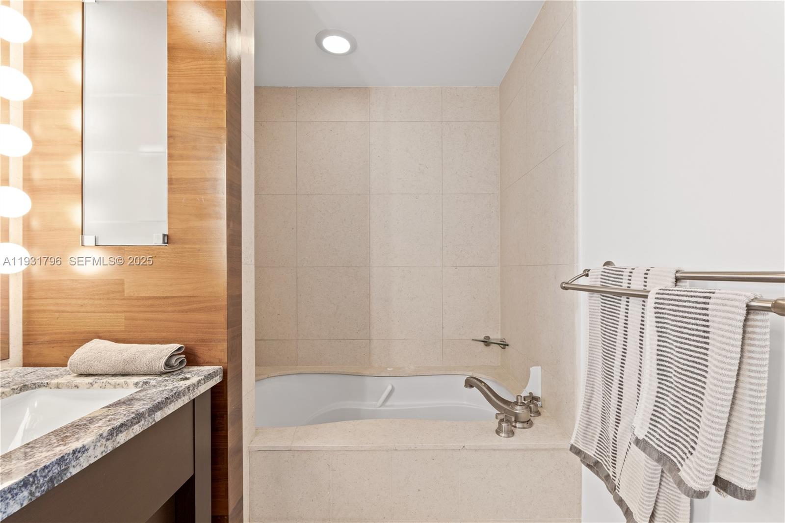 6799 Collins Ave #1005, Miami Beach FL 33141